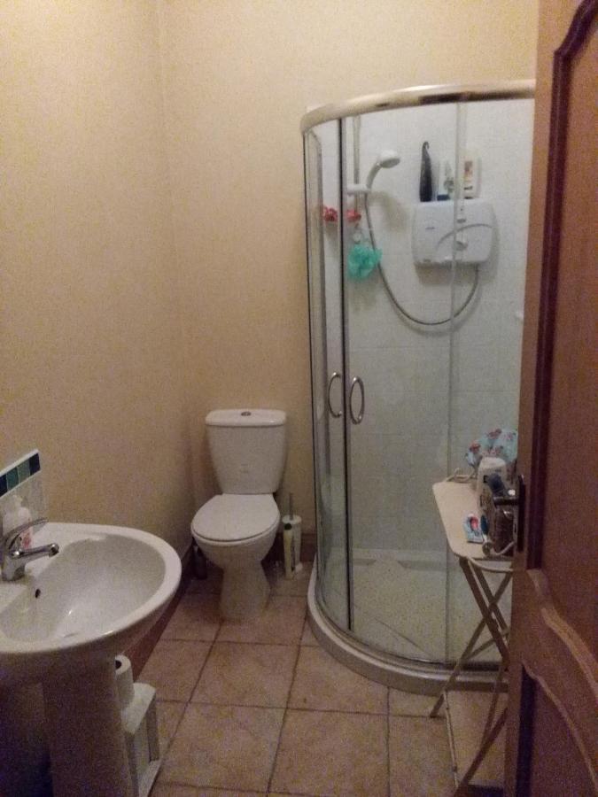 Mullinavat Room With A View المظهر الخارجي الصورة